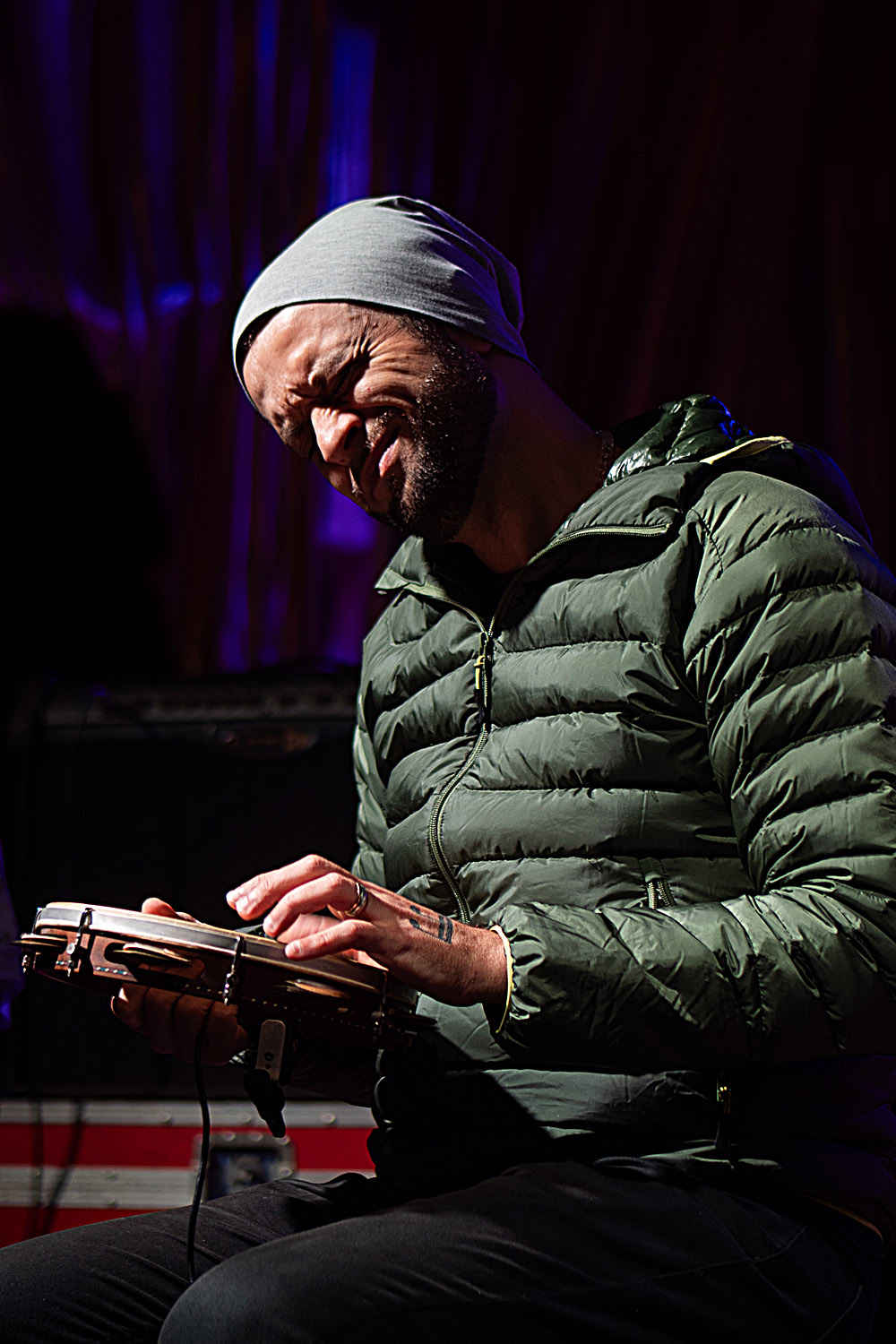 by Karic Jhonny / OXV�deos